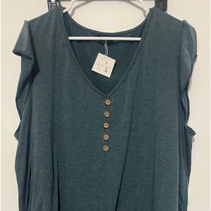 NWT 3X Bloomchic Heather green top